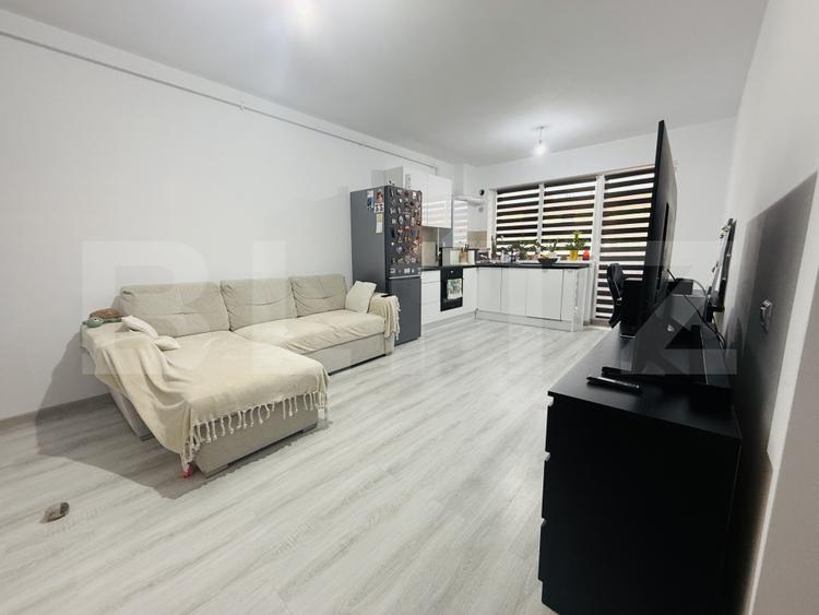 Apartament 2,5 camere de vânzare – Subcetate | 50 mp | Parcare inclusă