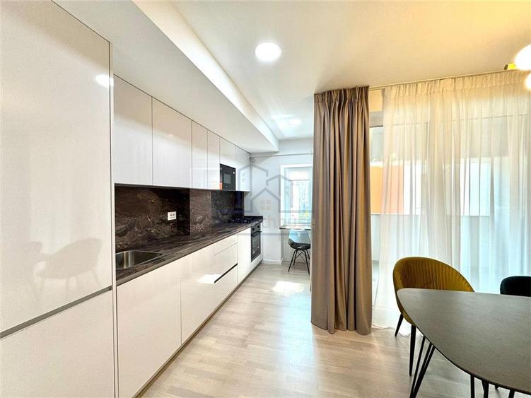 Apartament 3 camere, Ultracentral