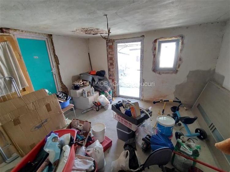 Rachitova, Casa 8 Incaperi, 3800mp Teren, Usor Negociabil - 40