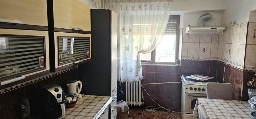 Apartament 2 camere de vanzare, IC Frimu, 57 mp, 2 balcoane, etaj 3/4 - 5