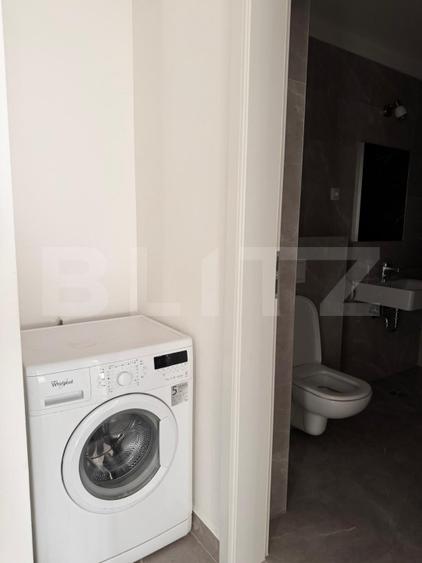 Apartament 2 camere, 60 mp, parcare, zona Tractorul