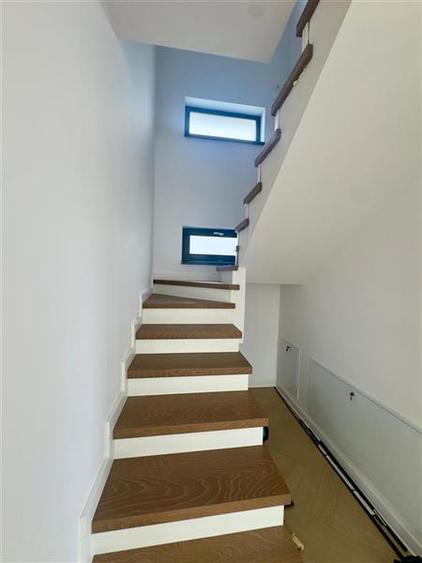 Casa noua, 4 camere Bucium, priveliste spectaculoasa.