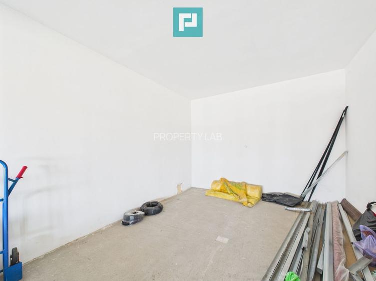 Casă P+E+M în zona Mehala pe arteră principală - 11