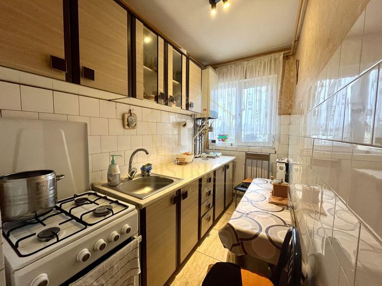 Apartament spațios cu 3 camere | Spitalul Județean