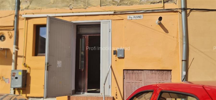 Spatiu Comercial de inchiriat - 3
