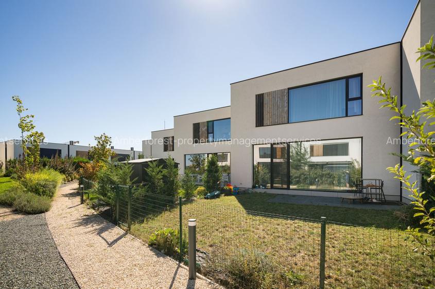 Vila cu 4 camere mobilata complet in Amber Forest - 12