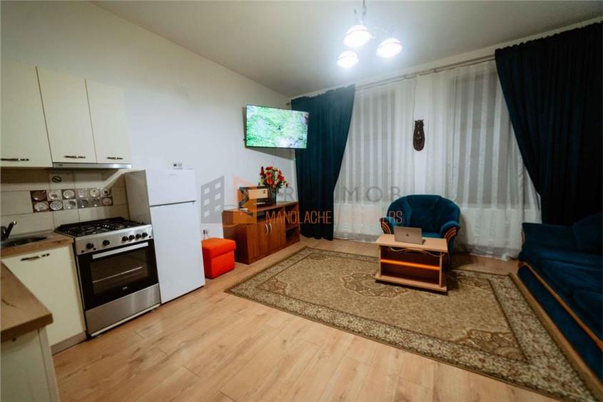 Apartament 3 camere cf 1 decomandat zona Centru
