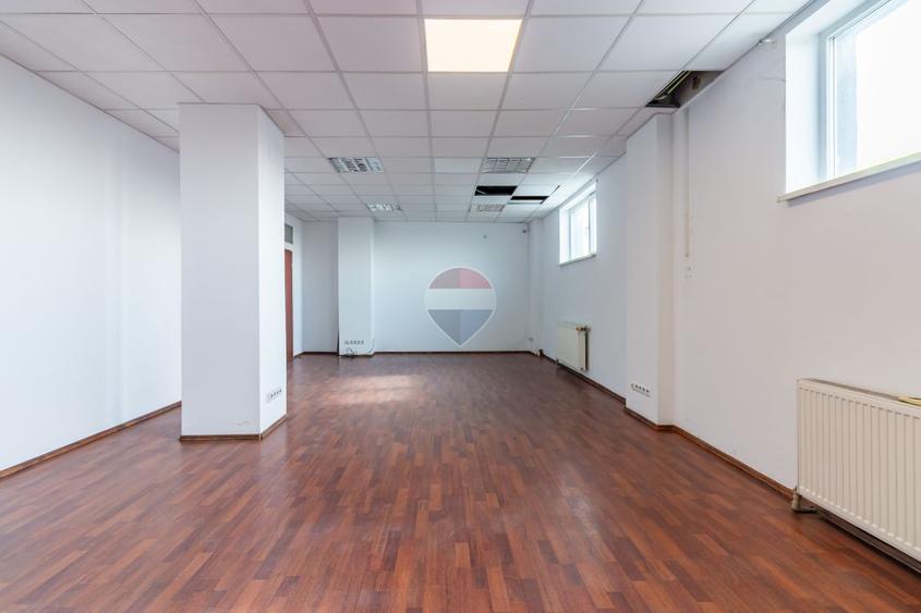 Vanzare Spațiu industrial-logistic 1550mp Centura B. Renovat 2024 ISU