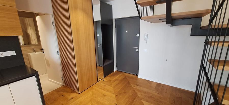 Apartament tip Penthouse de lux cu 3 camere – zona linistita, Buna Ziua