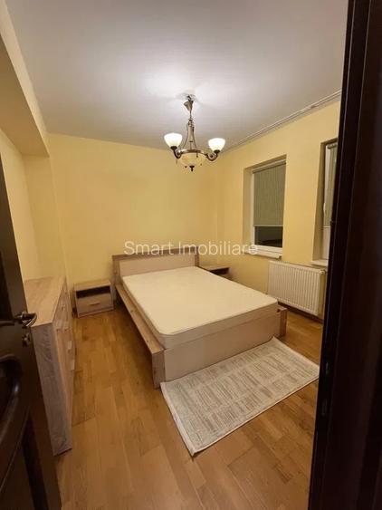 Apartament 3 camere decomandat Strand