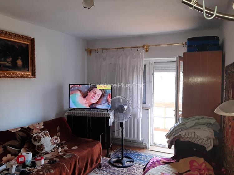Vanzare Apartament 4 camere zona centrala Tudor Vladimirescu - 15