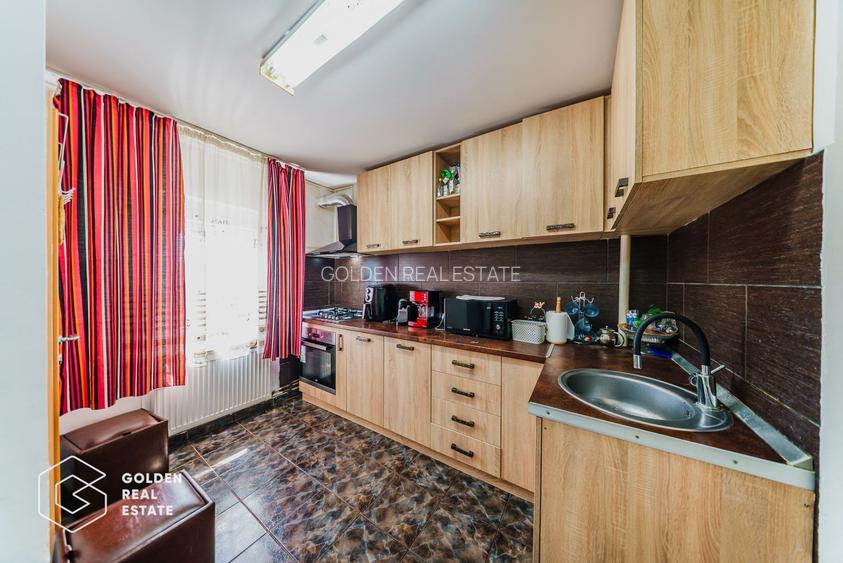 Apartament 3 camere, decomandat, Confectii, comision 0% - 5
