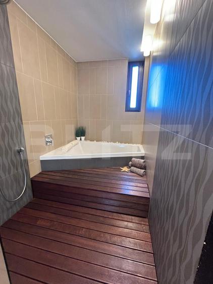 Penthouse,  Ultrafinisat, Utilat, 150 mp,Andrei Muresanu