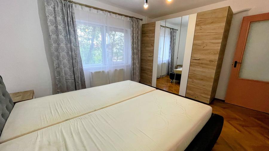Apartament 2 camere la etajul 1 -zona Bucovina