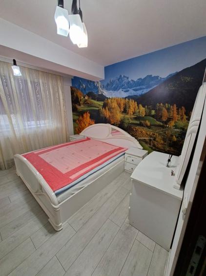 INCHIRIEZ APARTAMENT 2 CAMERE ZONA VIVO CONSTANTA