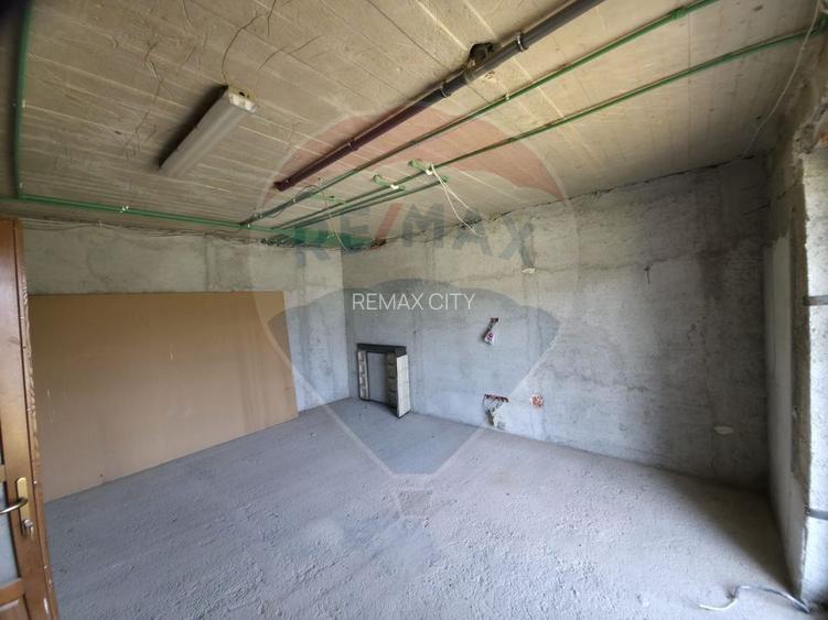 Teren intravilan + casă la roșu de vânzare – Vădurele, jud. Neamț - 40
