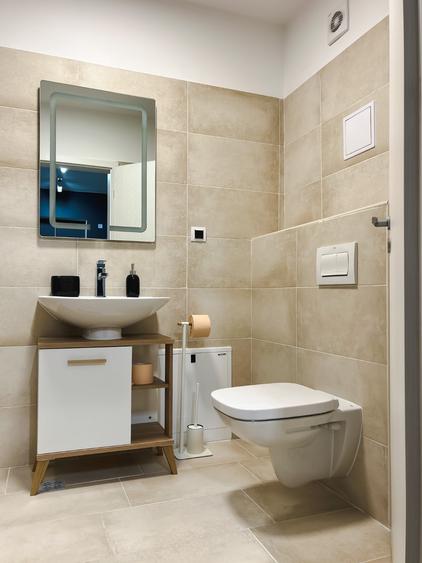 Apartament modern, 2 camere, parcare, lângă Iulius Mall