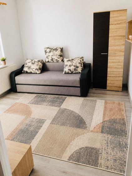 Apartament 2 camere decomandat,zona Mihai Viteazul