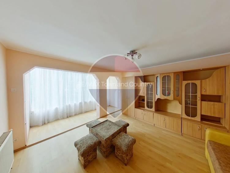 Apartament cu 4 camere de vânzare - 3