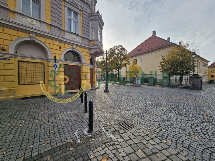 Apartament 2 camere de închiriat – Piața Mică, Sibiu, ultracentral, 70 mp
