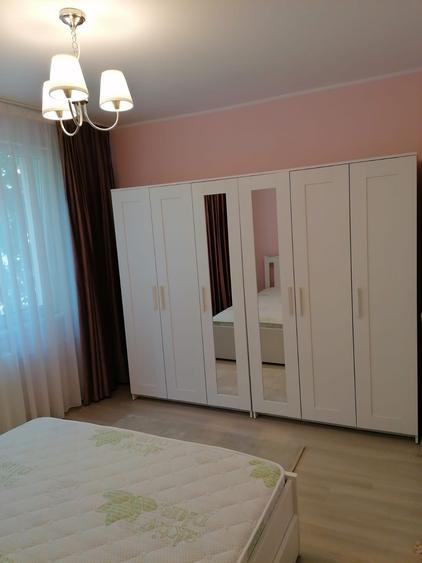 2 camere Sala Palatului - Calea Victoriei - Radisson, bloc 1960, mobilat, utilat