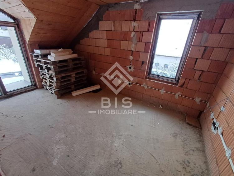 Casă individuală cu demisol, parter și etaj – 273.56mp