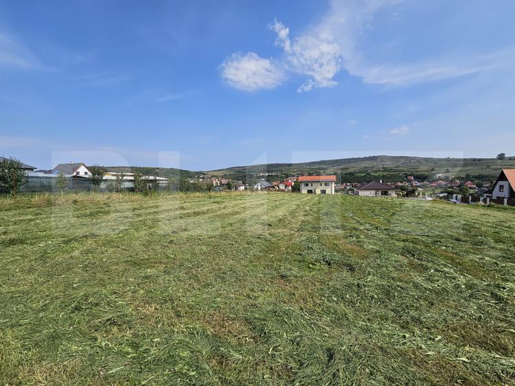 Terenul perfect! 1705 mp, pentru un duplex si o casa individuala, Chinteni!