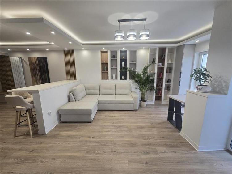 Vanzare apartament 2 camere modern bloc nou in Dambul Rotund- zona Mega Image