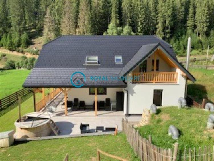 Royal Imobiliare - Vanzare vila/pensiune in zona Harghita