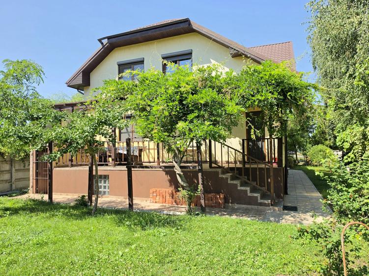 Vila individuala Chiajna - Rosu, peste 400 mp construiti, teren 1250 mp