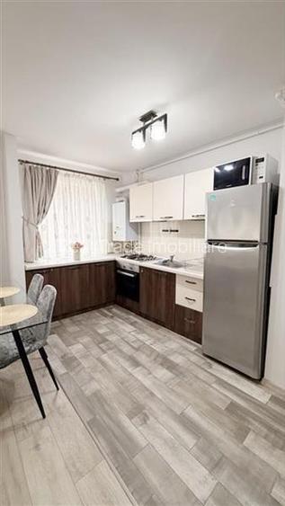 Apartament 2 camere bloc  2020, Tractorul Coresi - 5