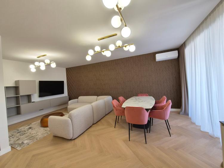 Inchiriere Apartament 3 Camere Iancu Nicolae/Prima inchiriere/Piscina/2 Parcari