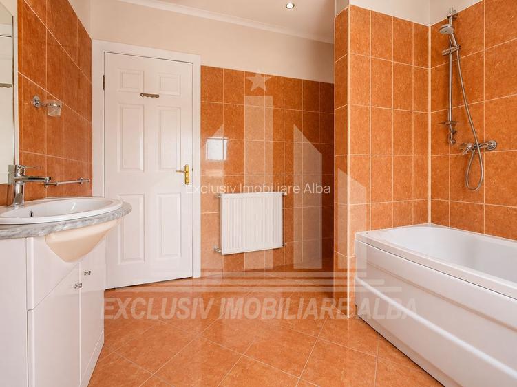 Casa individuala | 240 mp | 730 mp teren | Toate utilitatile | Cetate - 4