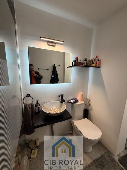 Vanzare apartament 4 camere Calea Mosilor