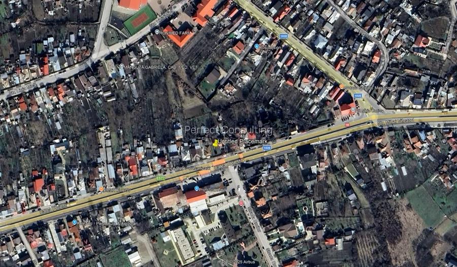 Bucov - zona centru, 1200mp teren, casa cu deschidere la DN, demolabila - 4