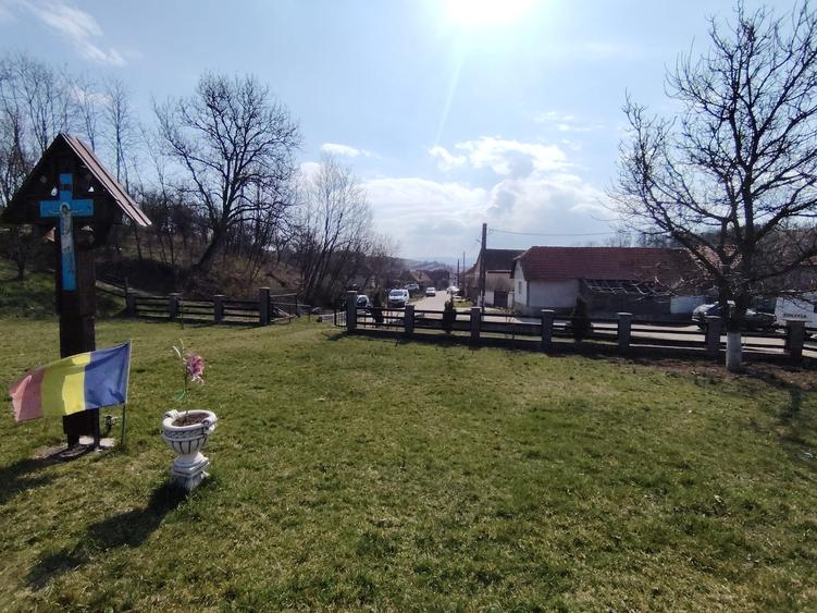Vand casa loc.Fintoag Hunedoara