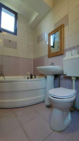 Închiriere Apartament 2 camere în Bucurestii Noi, SEMIDECOMANDAT, CENTRALA