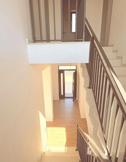 Vila 5 Camere I TUNARI I Curte 400 mp I Individuala