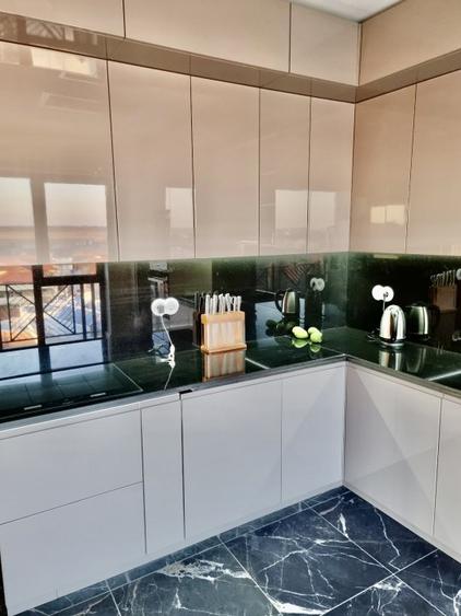 Penthouse- 4 camere cu rooftop de 160mp