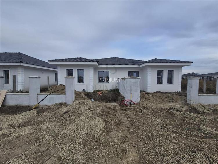 Duplex personalizare interioara - 388 mp teren - zona excelenta langa 4 benzi - - 2