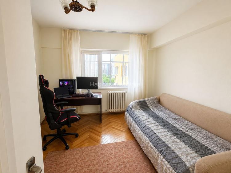 Apartament 2 camere, decomandat, etaj intermediar, Intre Lacuri - 2