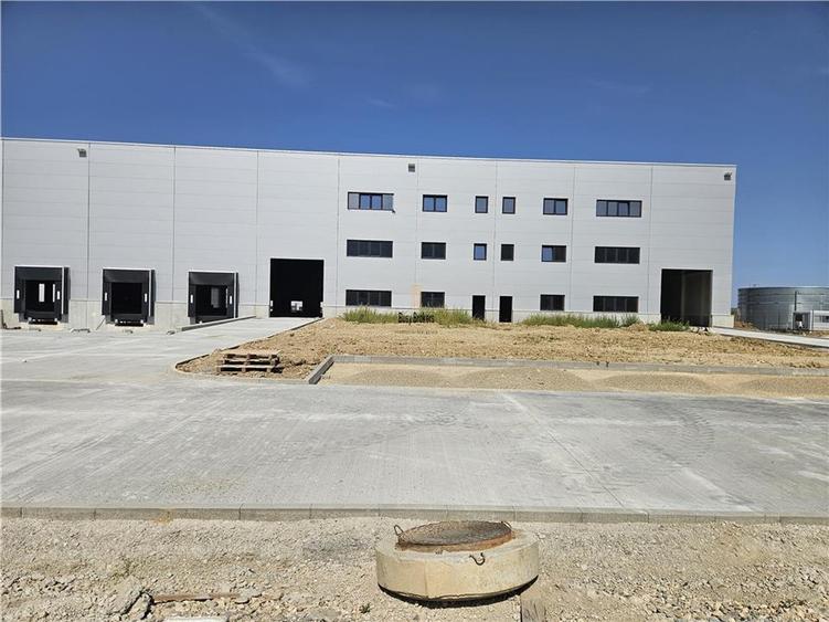 Spatiu Industrial - 6500 mp - Productie - Depozitare - Logistica - Distributie