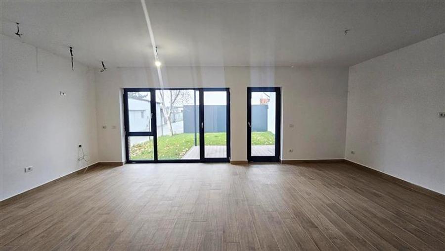 COMISION 0% CASA noua stil minimalist 4 camere, carport C.Buziasului
