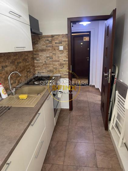2 camere | Piata Victoriei | Guvern
