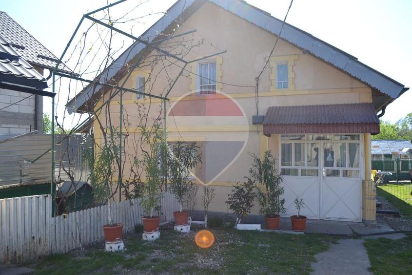 Casă / Vilă de vânzare Picior de Munte, Dambovita
