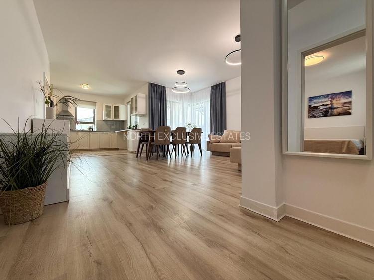 Corbeanca Luxury Home - 13