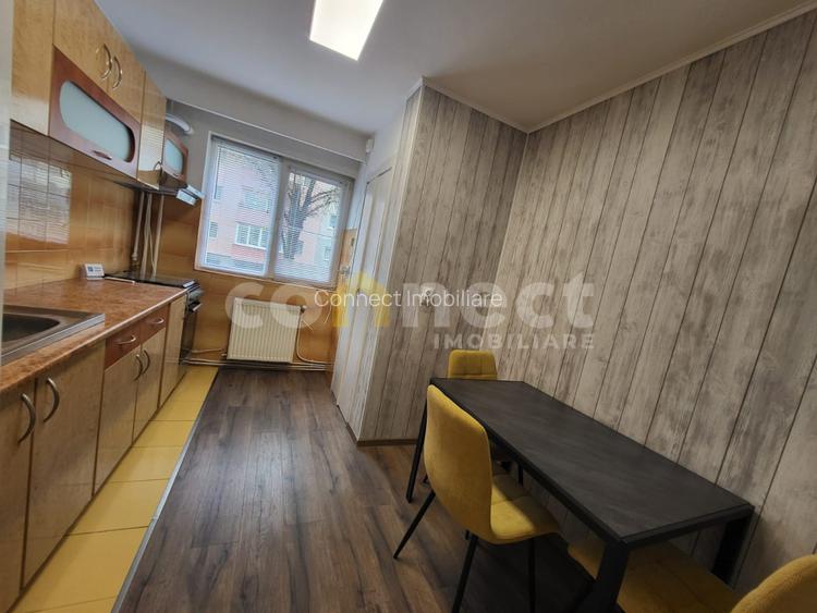 De închiriat apartament cu 3 camere, decomandat | Mănăștur - 2