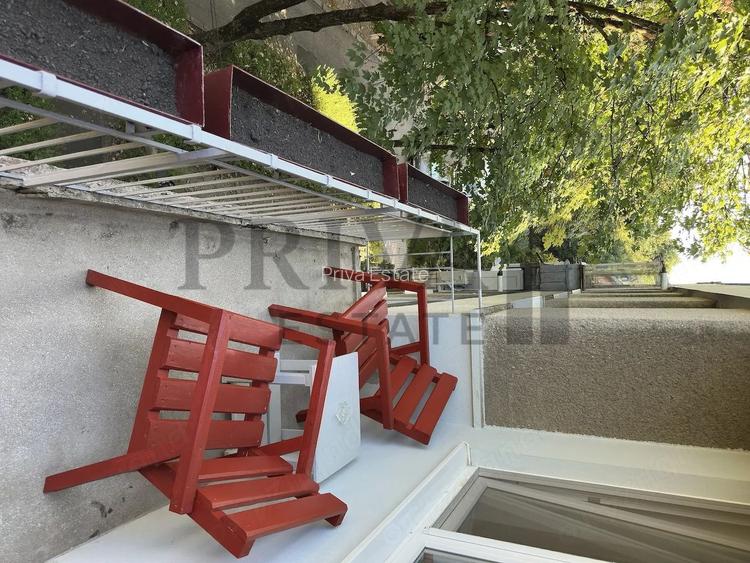 Apartament renovat 3 camere, centrala, Medicina - 10
