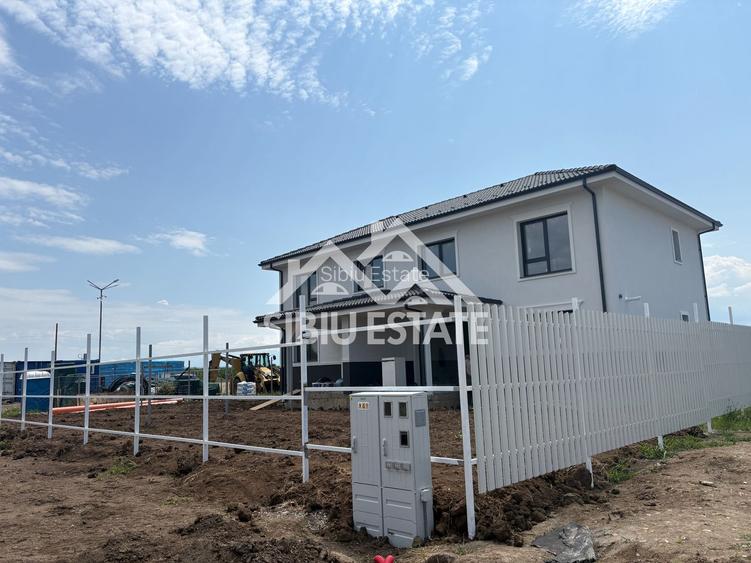 Casa ideală lângă Sibiu, cu 4 camere - confort si liniste!
