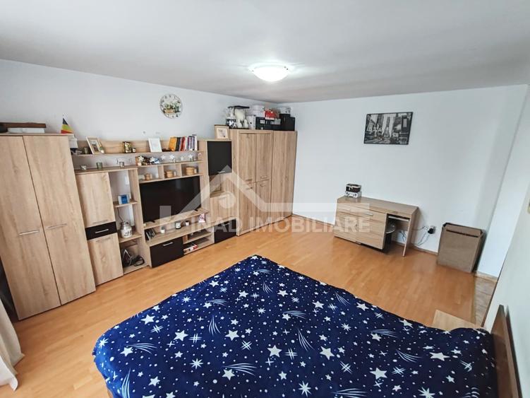 Apartament cu o cameră, 35 mp+balcon, parcare, Zorilor Str. Viilor